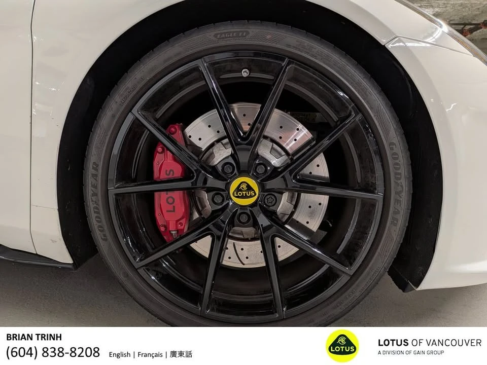 2024 Lotus Emira - Image 10 of 14