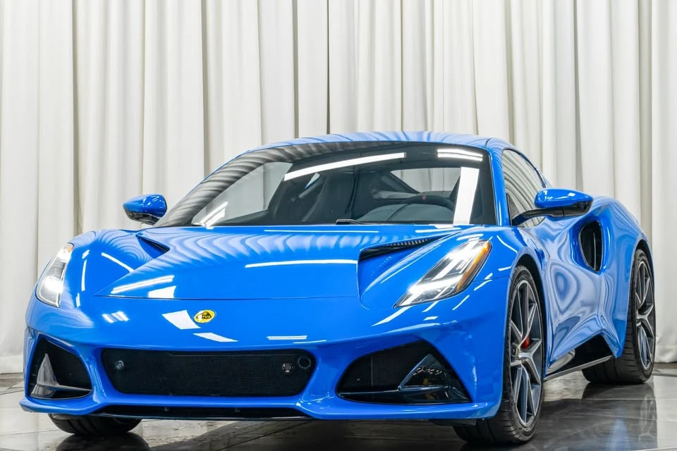 2024 Lotus Emira - Image 4 of 17