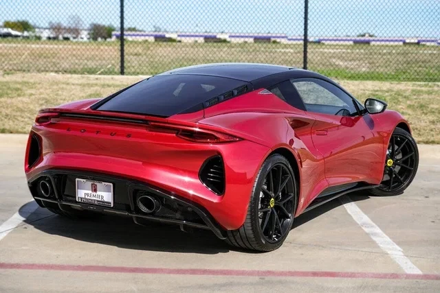 2024 Lotus Emira - Image 6 of 17