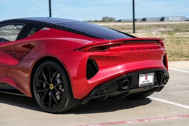 2024 Lotus Emira - Image 10 of 17