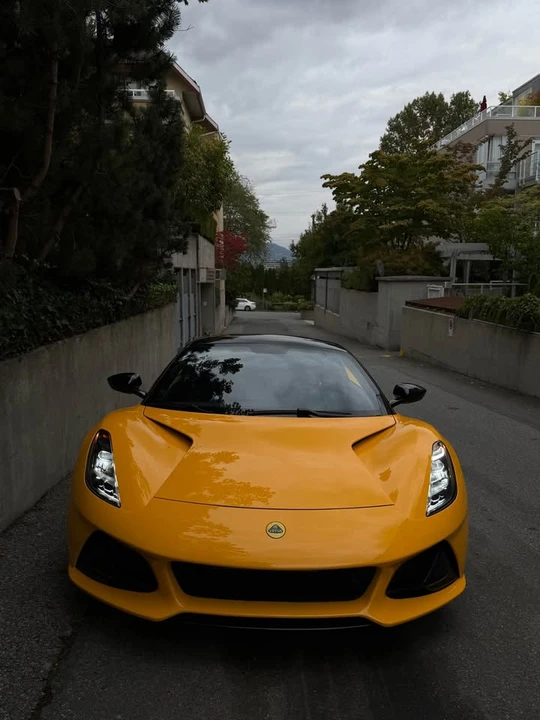 2024 Lotus Emira - Image 5 of 18