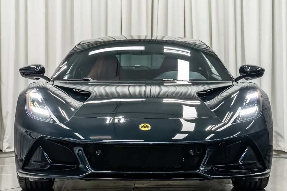 2024 Lotus Emira - Image 3 of 5