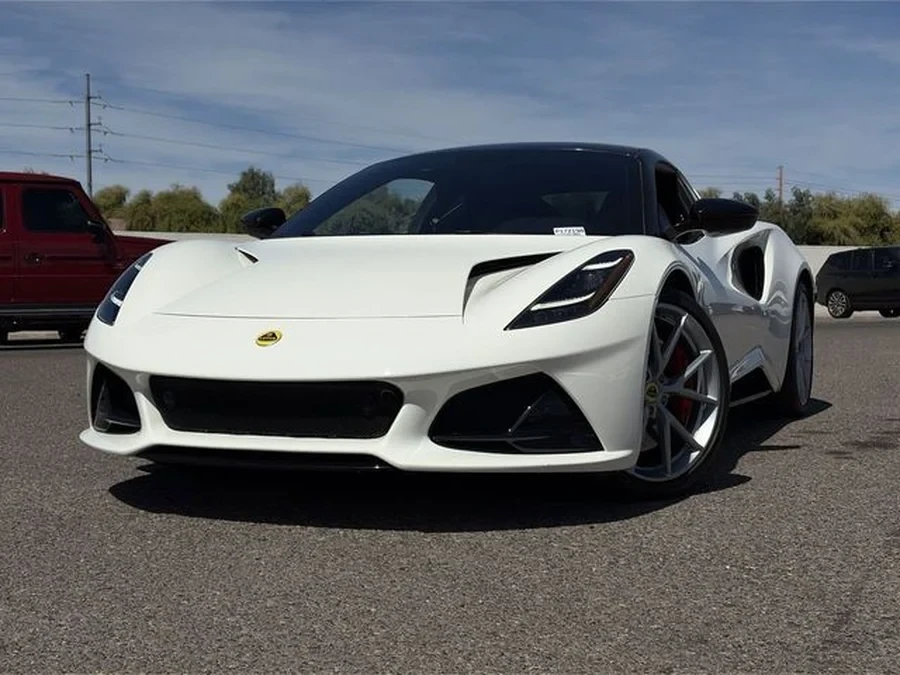 2024 Lotus Emira - Image 2 of 11