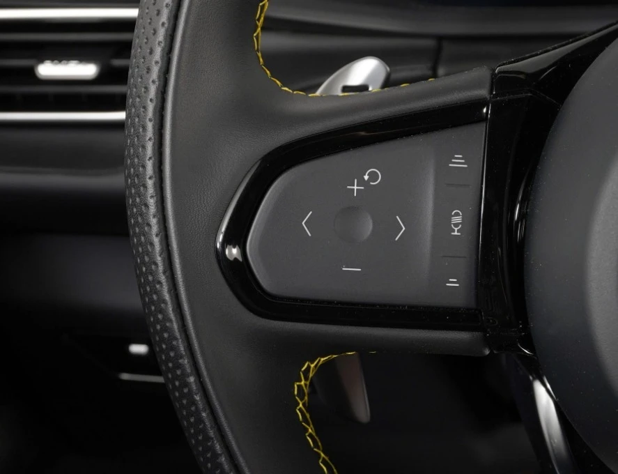 2024 Lotus Emira - Image 12 of 12