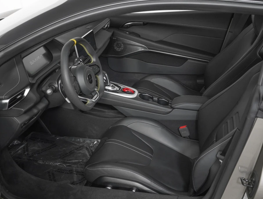 2024 Lotus Emira - Image 8 of 12