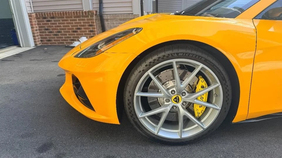 2024 Lotus Emira - Image 4 of 19