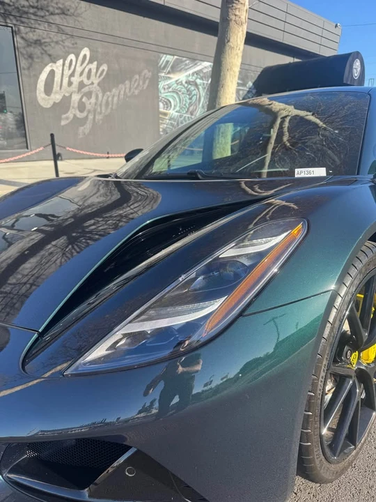 2024 Lotus Emira - Image 7 of 15