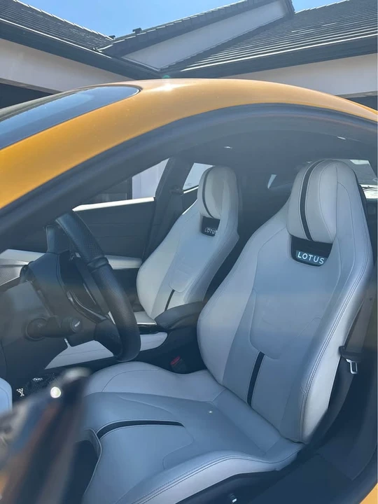 2024 Lotus Emira - Image 10 of 12