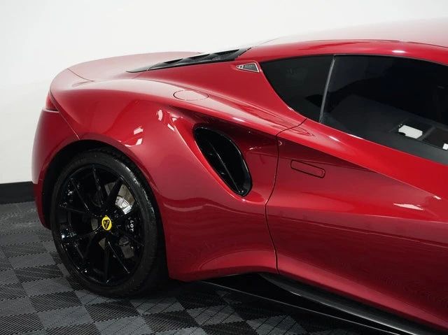 2024 Lotus Emira - Image 14 of 20