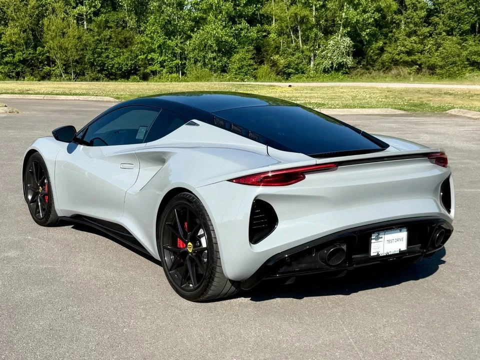 2024 Lotus Emira - Image 4 of 20
