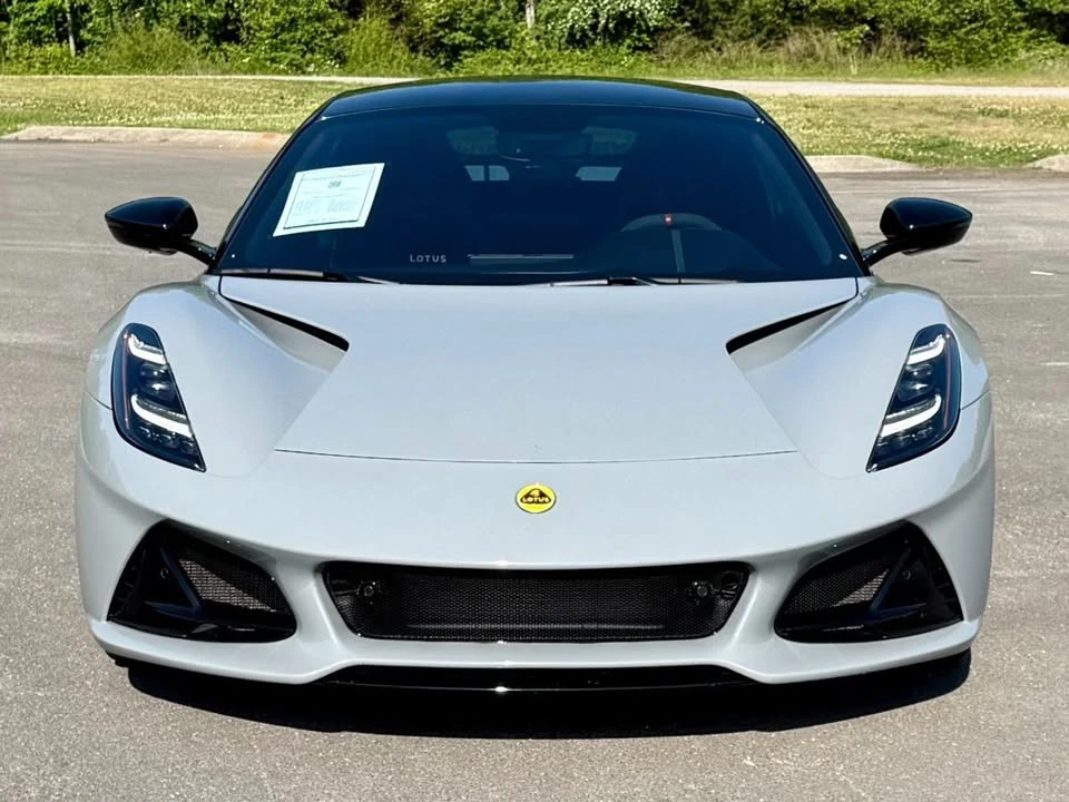 2024 Lotus Emira - Image 5 of 20