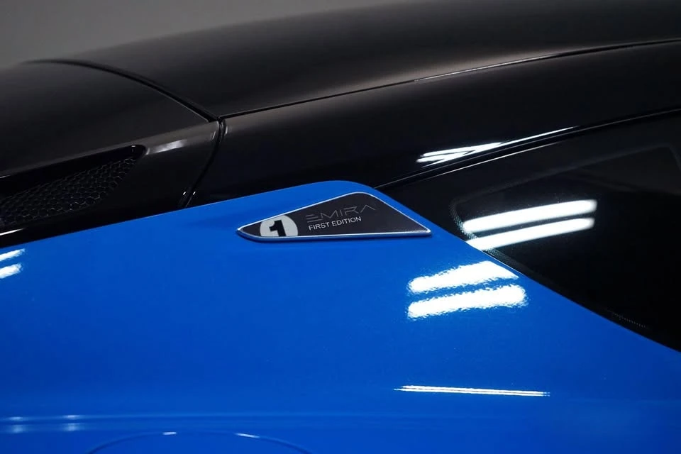 2024 Lotus Emira - Image 5 of 20