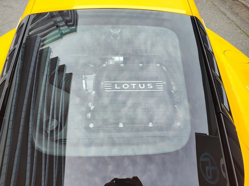 2024 Lotus Emira - Image 12 of 18