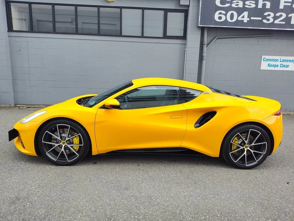 2024 Lotus Emira - Image 2 of 18