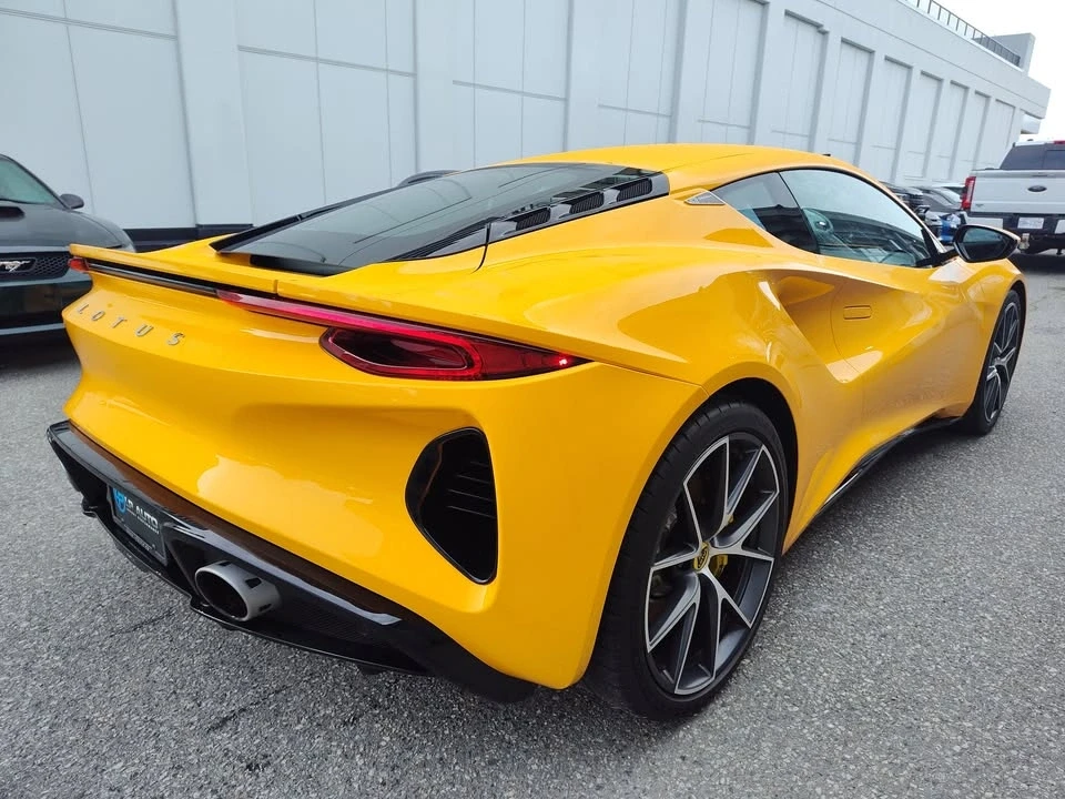 2024 Lotus Emira - Image 6 of 18