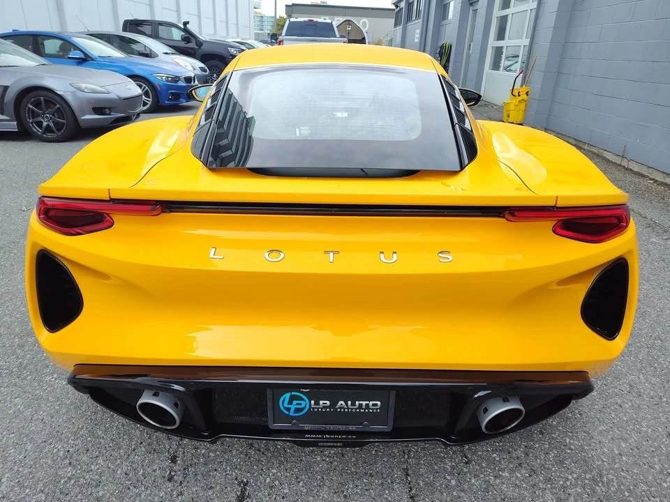 2024 Lotus Emira - Image 4 of 18