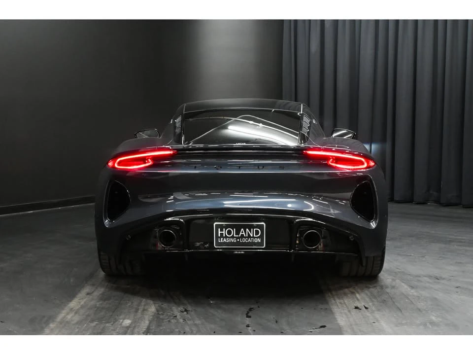 2024 Lotus Emira - Image 17 of 19