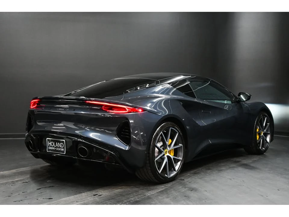 2024 Lotus Emira - Image 19 of 19