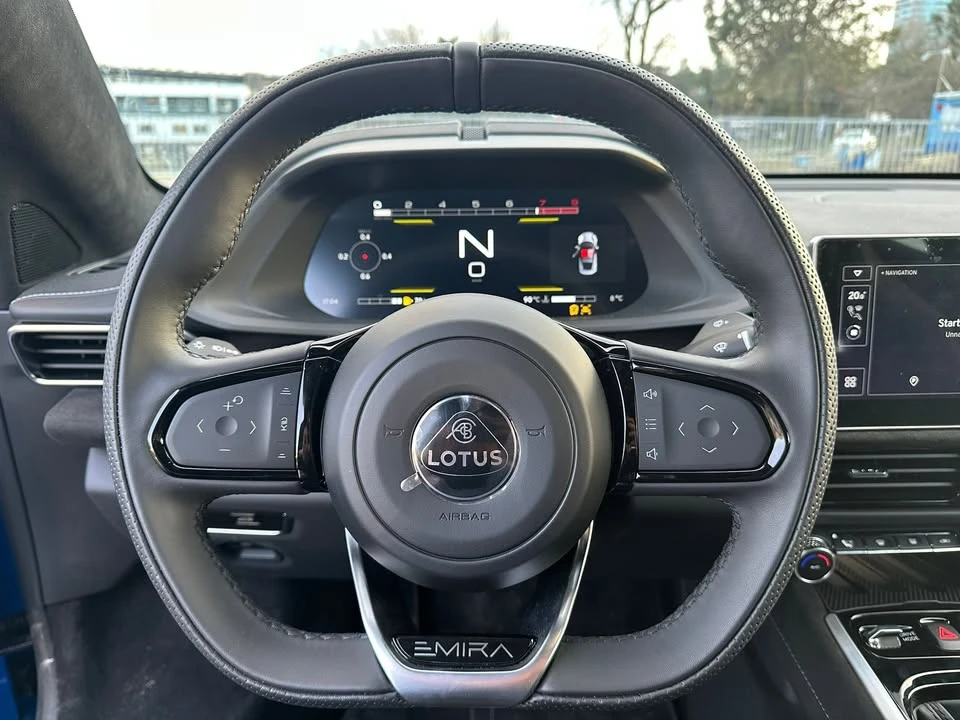 2024 Lotus Emira - Image 9 of 15