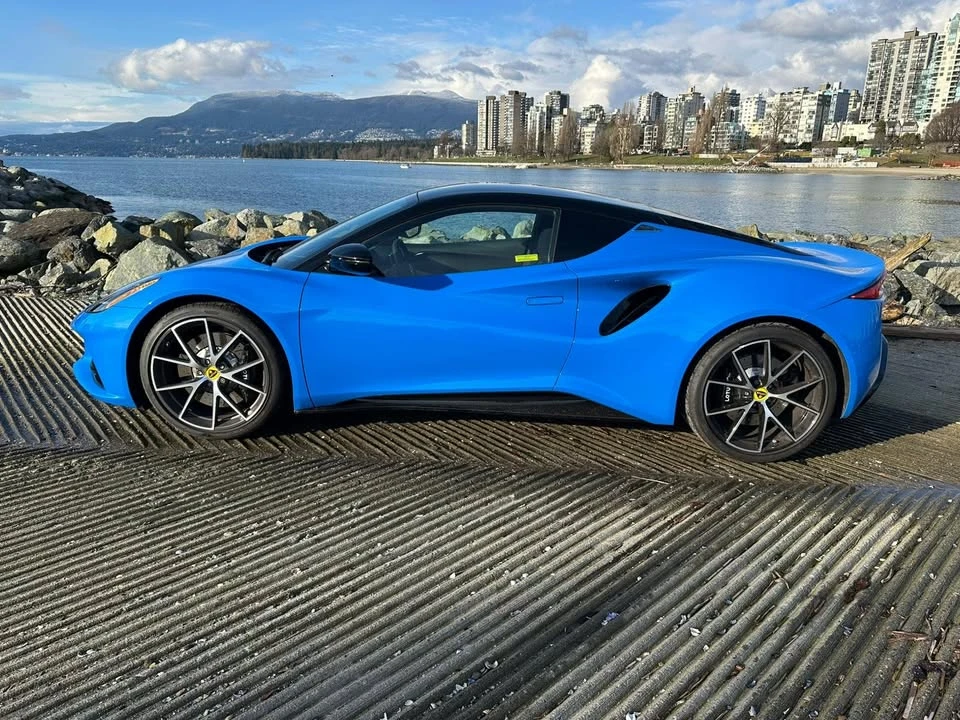 2024 Lotus Emira - Image 3 of 15