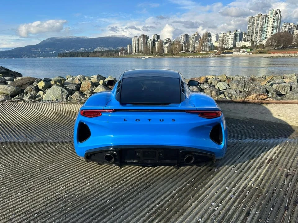 2024 Lotus Emira - Image 4 of 15