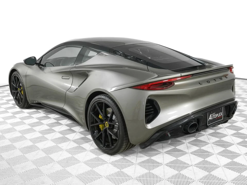 2024 Lotus Emira - Image 4 of 12