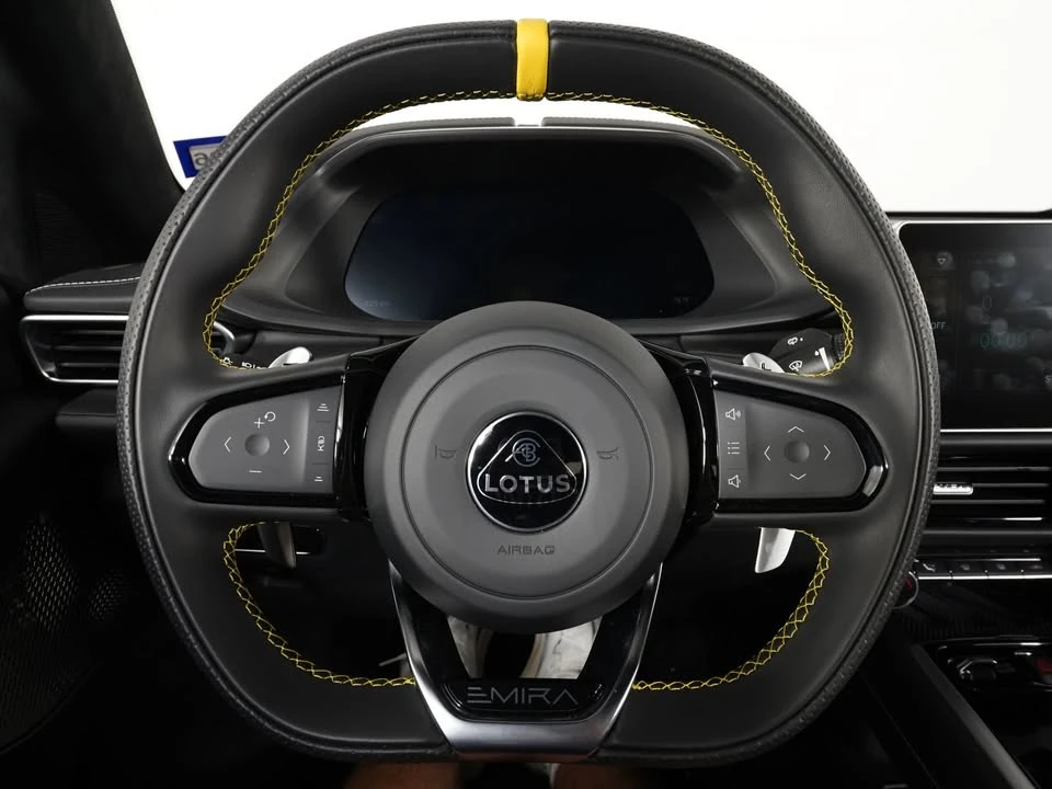 2024 Lotus Emira - Image 8 of 12