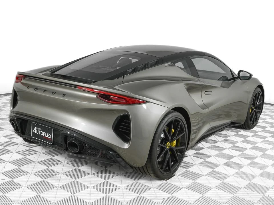 2024 Lotus Emira - Image 6 of 12