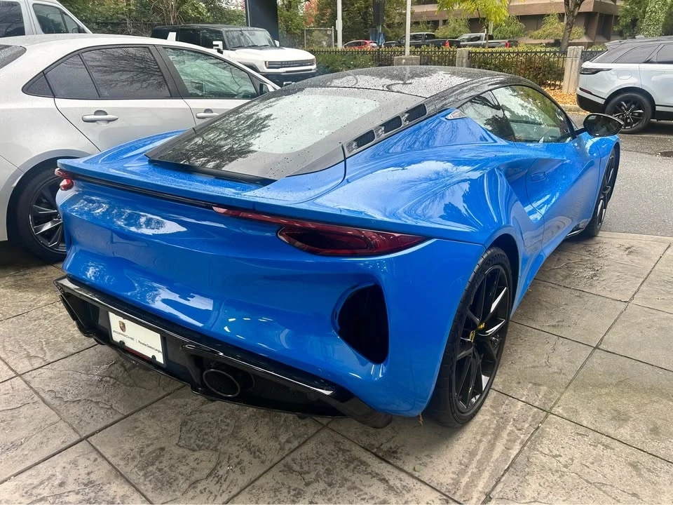 2024 Lotus Emira - Image 3 of 8