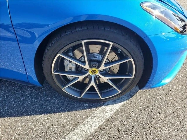 2024 Lotus Emira - Image 6 of 20