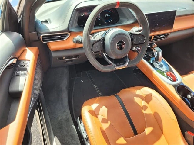 2024 Lotus Emira - Image 13 of 20