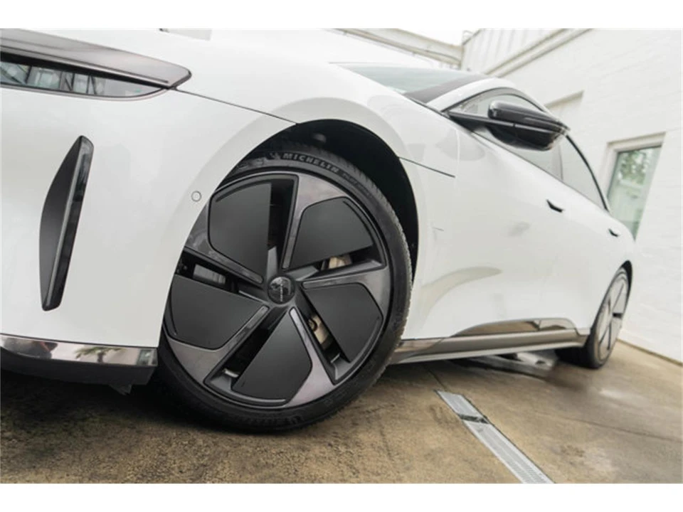 2024 Lucid Air - Image 4 of 12