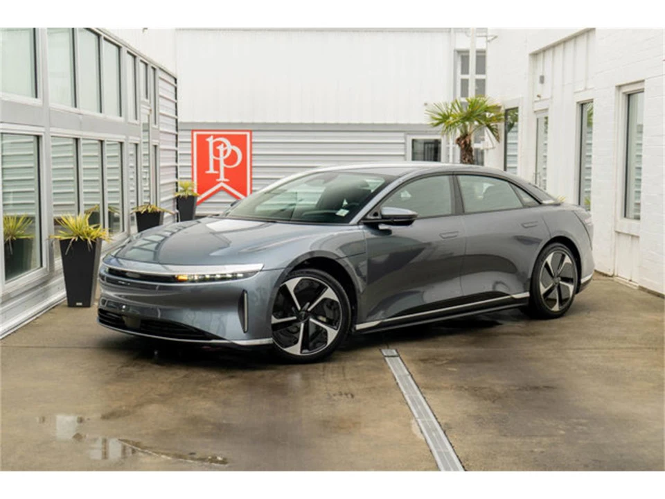 2024 Lucid Air - Image 2 of 12