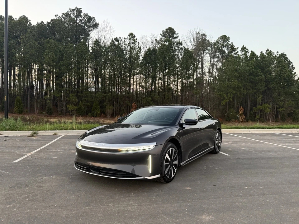 2024 Lucid Air - Image 13 of 21
