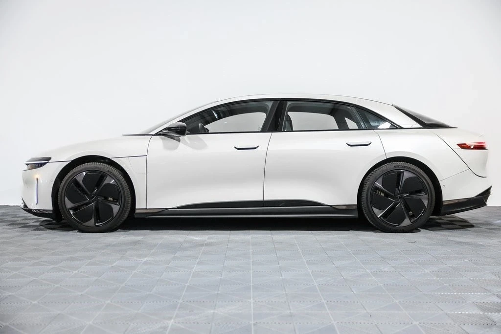 2024 Lucid Air - Image 12 of 21