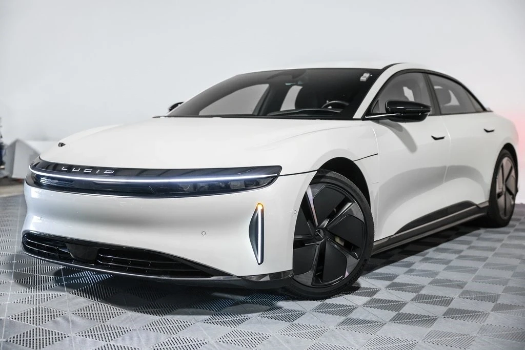 2024 Lucid Air - Image 9 of 21