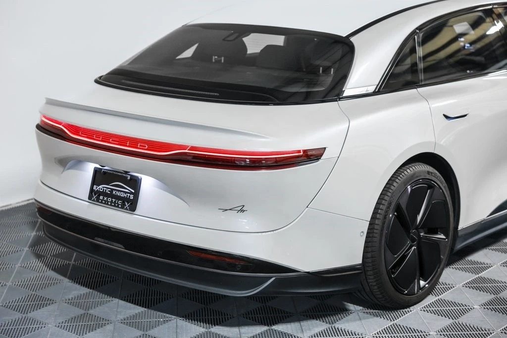 2024 Lucid Air - Image 7 of 21