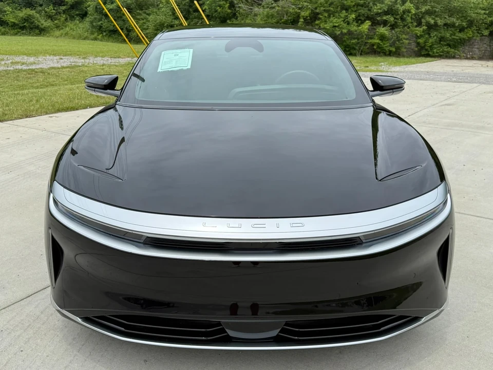 2024 Lucid Air - Image 6 of 21