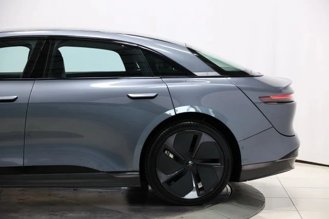 2024 Lucid Air - Image 10 of 12