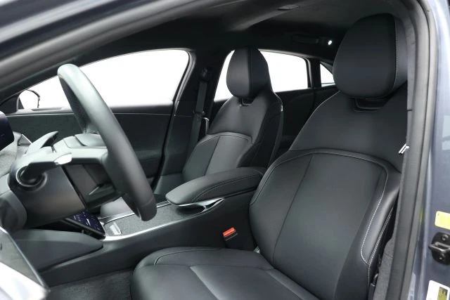 2024 Lucid Air - Image 16 of 21