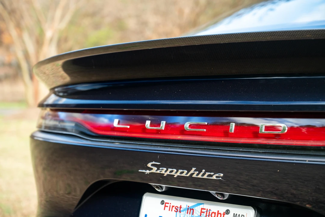 2024 Lucid Air - Image 14 of 31