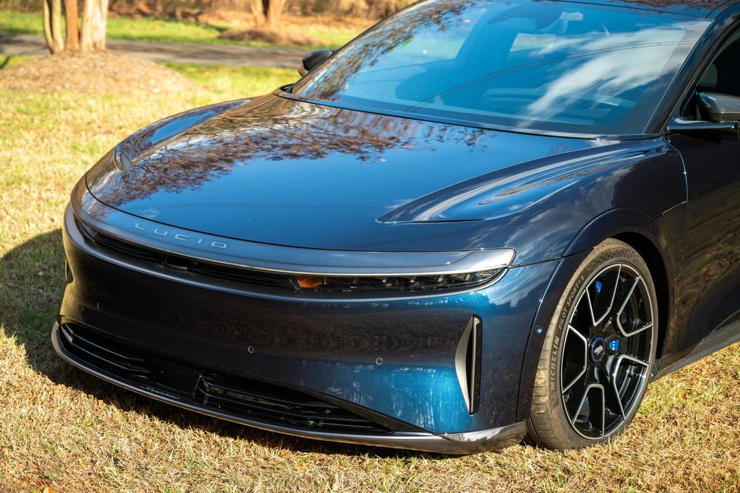 2024 Lucid Air - Image 9 of 31