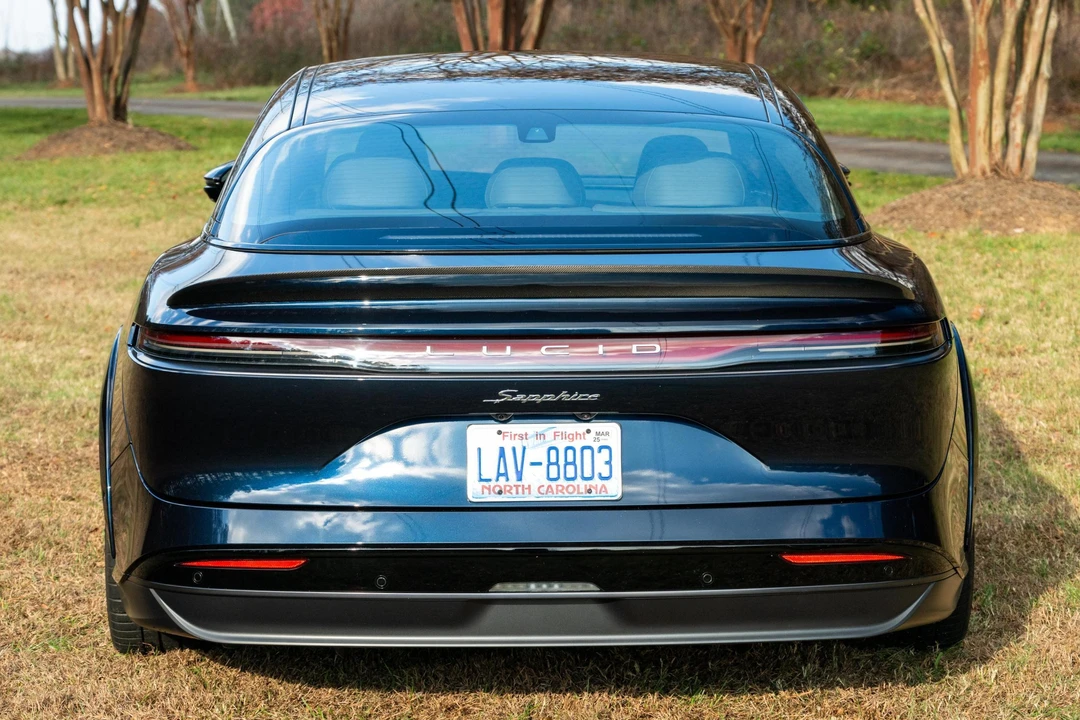 2024 Lucid Air - Image 5 of 31