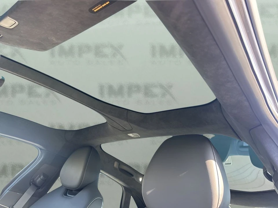 2024 Lucid Air - Image 11 of 12