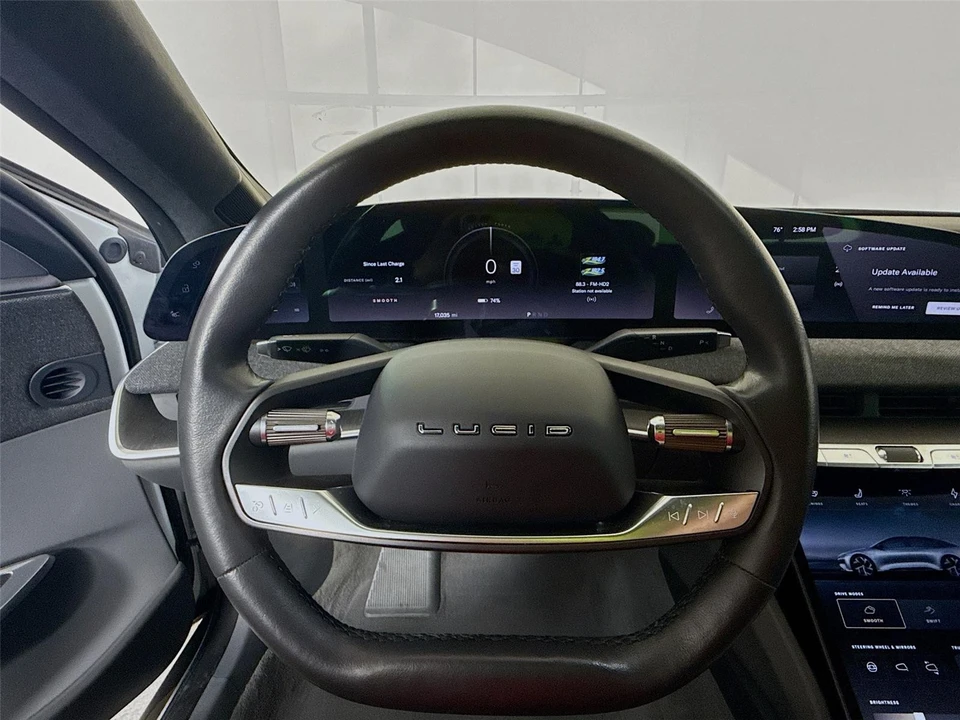 2024 Lucid Air - Image 7 of 15