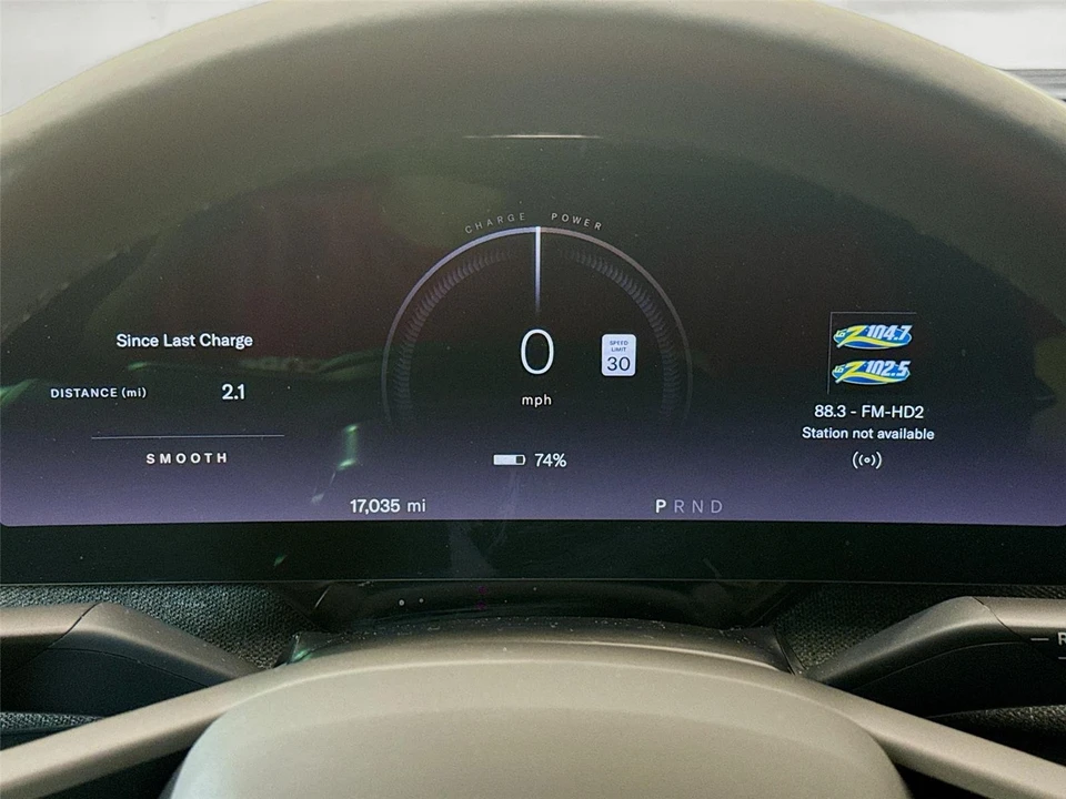 2024 Lucid Air - Image 8 of 15