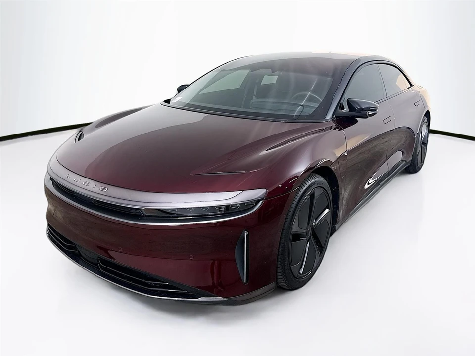 2024 Lucid Air - Image 3 of 15