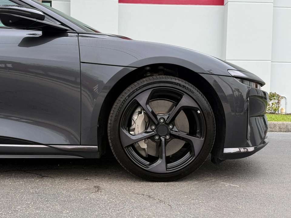 2024 Lucid Air - Image 3 of 21