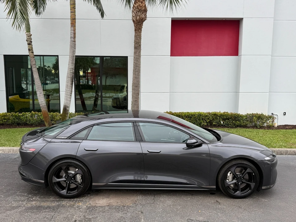 2024 Lucid Air - Image 4 of 21