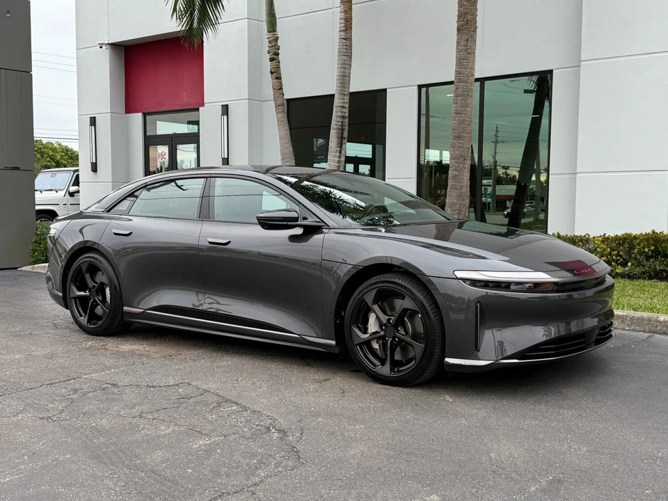 2024 Lucid Air - Image 5 of 21